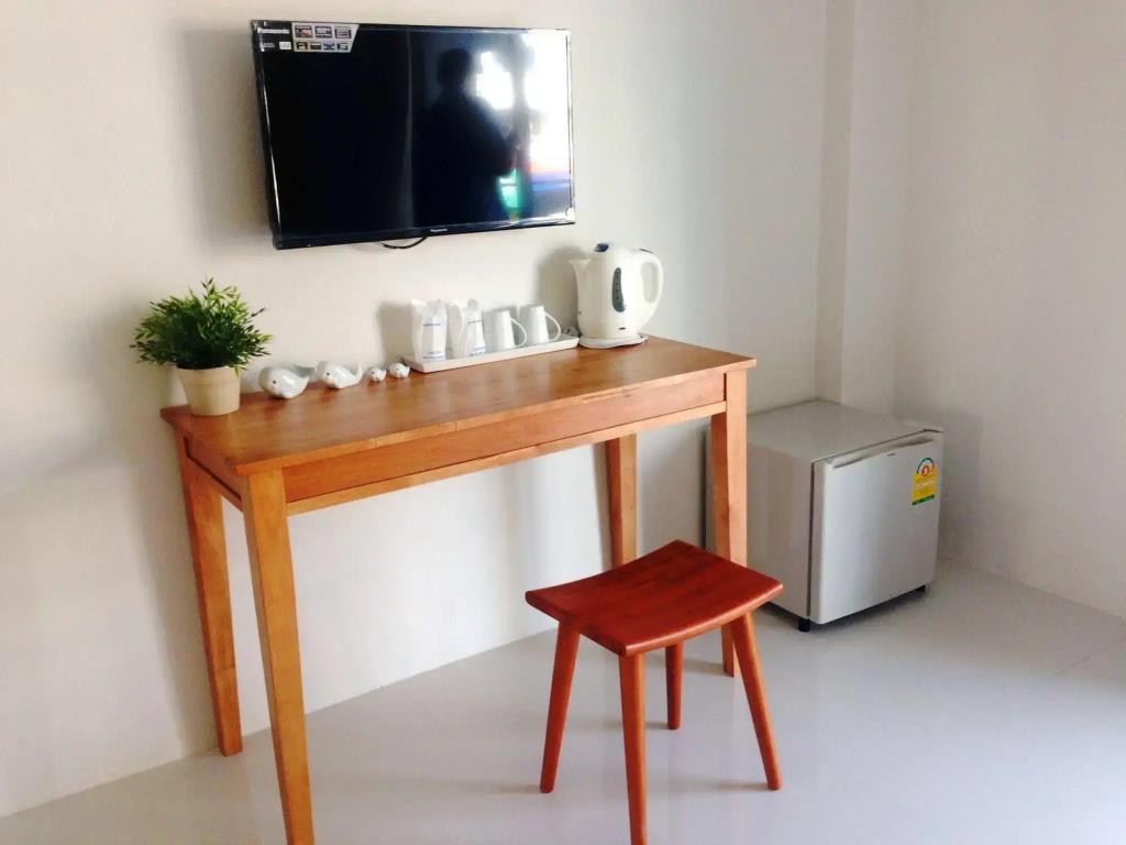 Tiya House Rooms & Cafe 3*