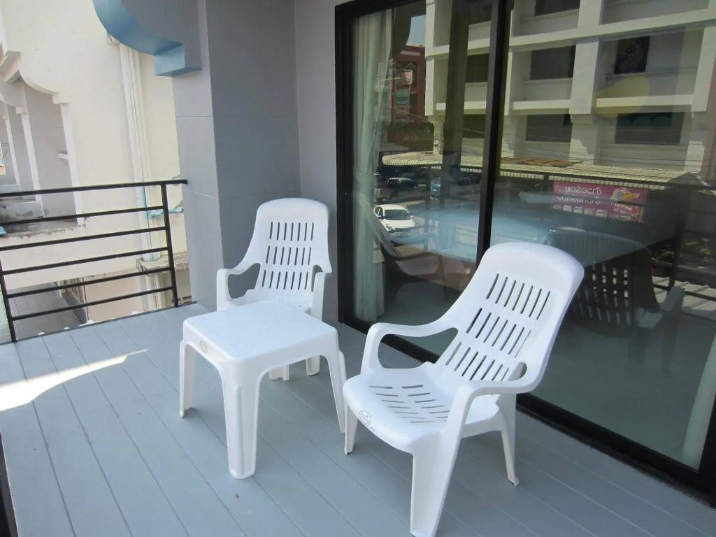 Tiya House Rooms & Cafe 3*