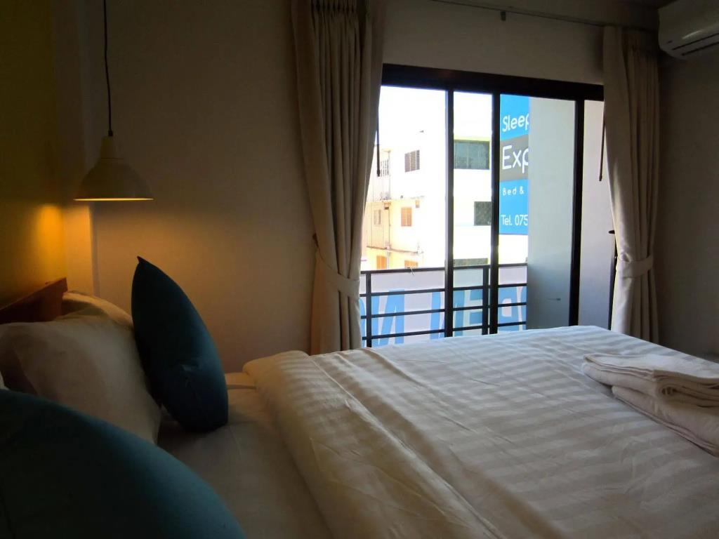 Tiya House Rooms & Cafe 3*