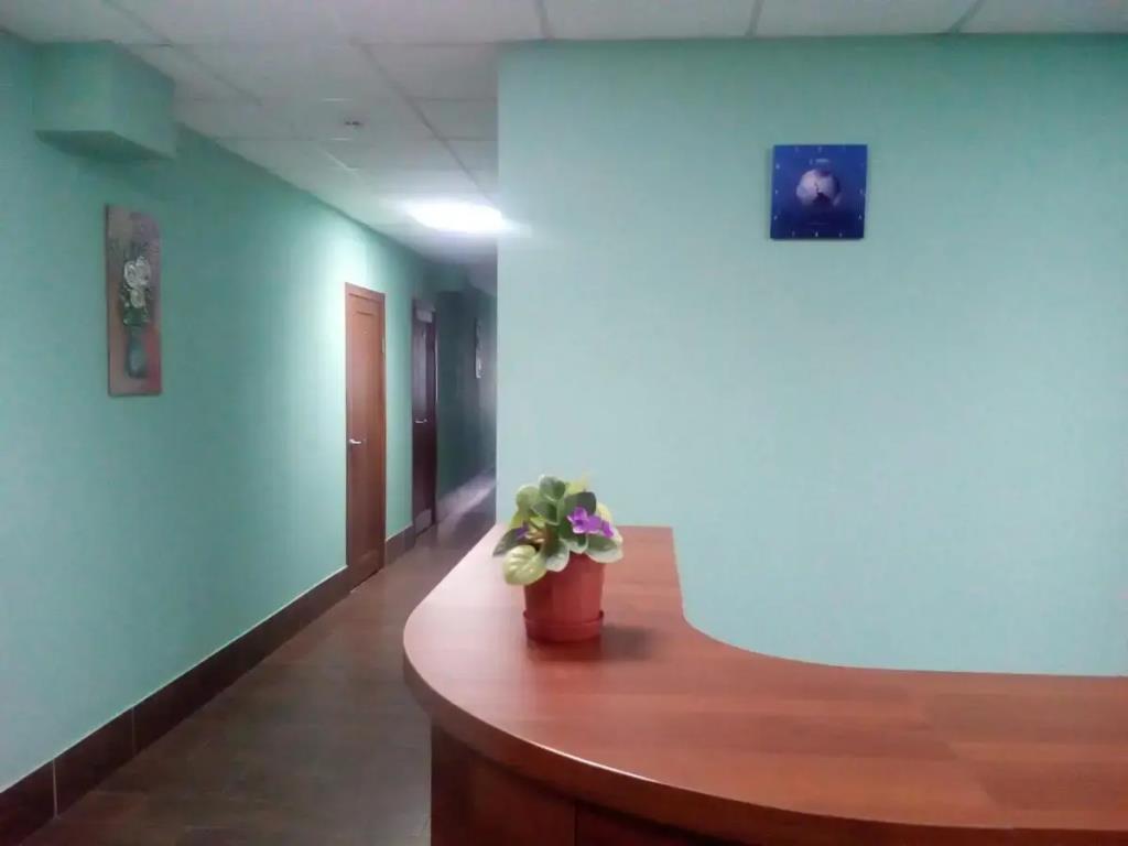 Kniikot Hotel 0*