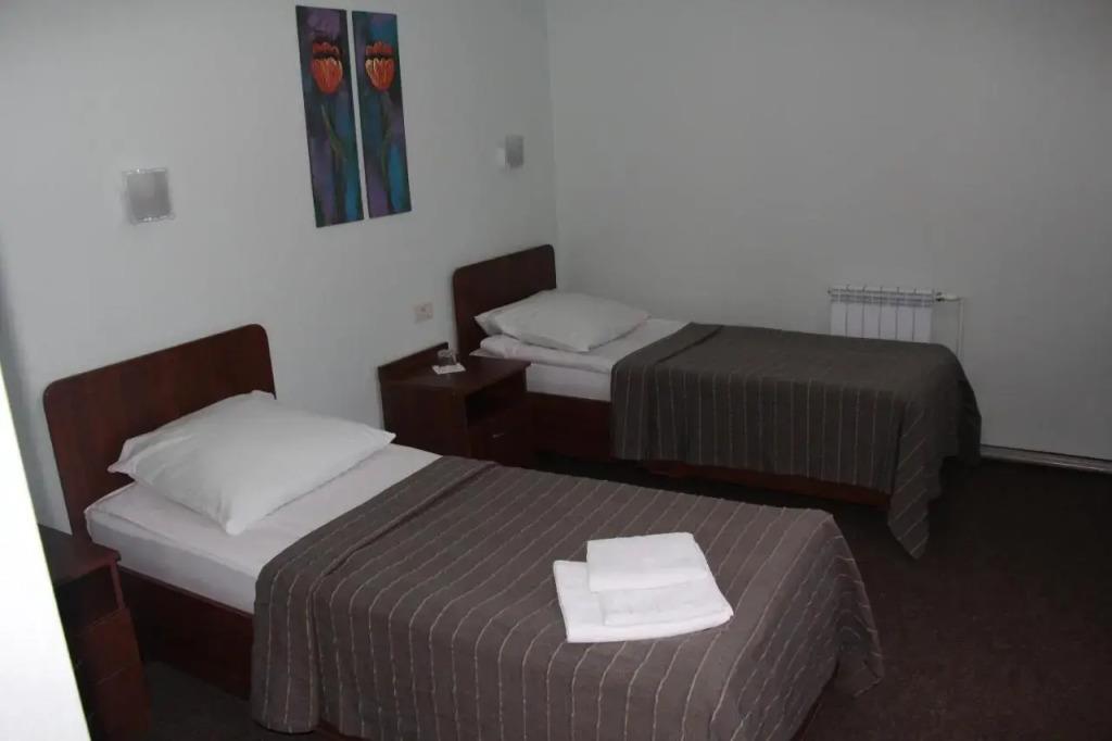 Kniikot Hotel 0*
