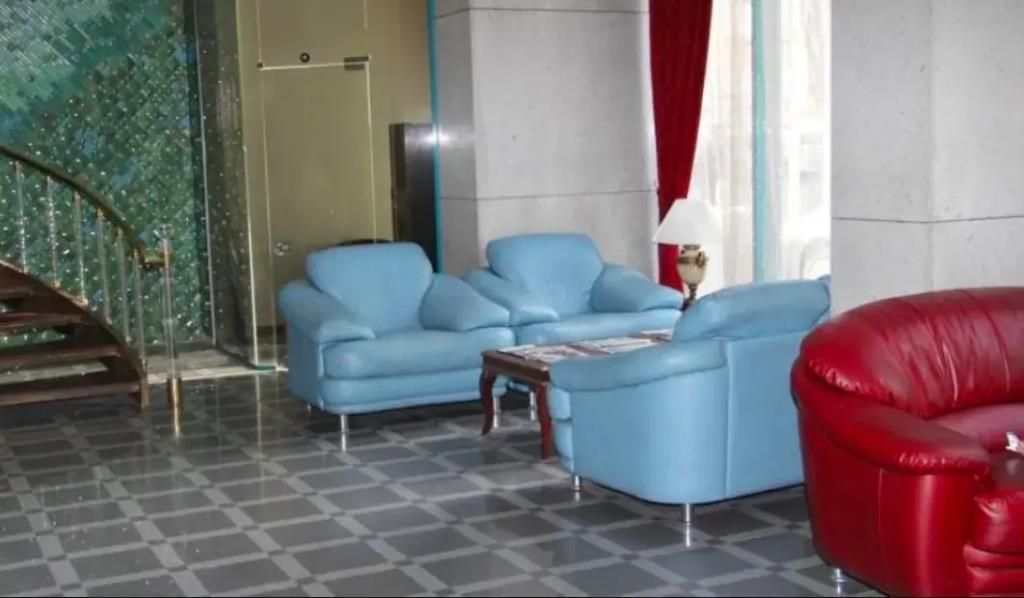 Ayma Hotel 0*