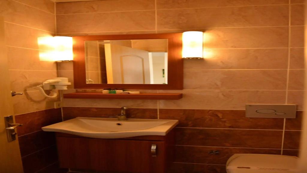 Konur Hotel 0*