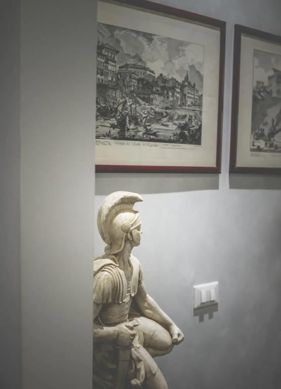 Domus Alberti 0*