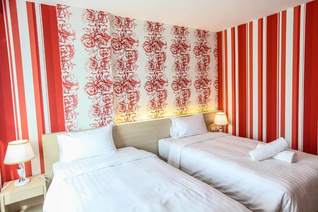 Ocean and Ole Patong Hotel 3*