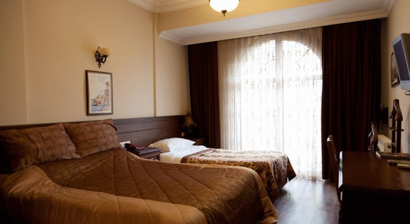 Harmony Hotel Istanbul 3*