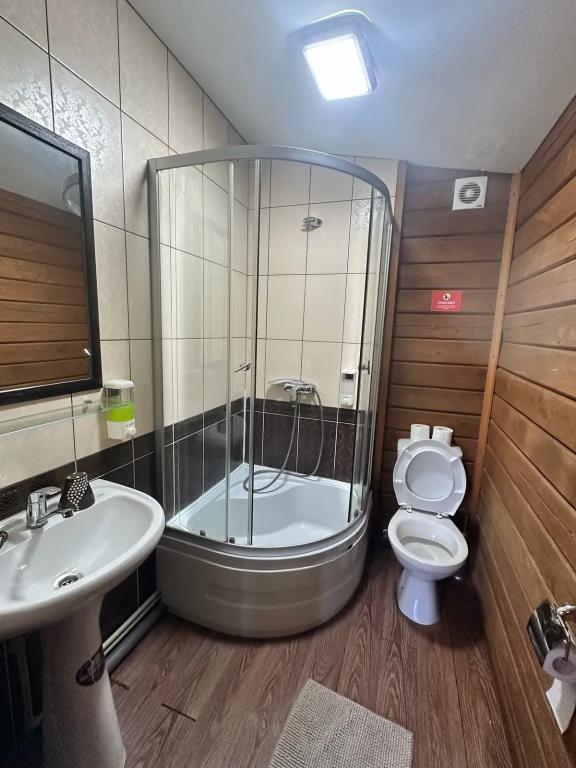 Hotel Apsiliya 3*