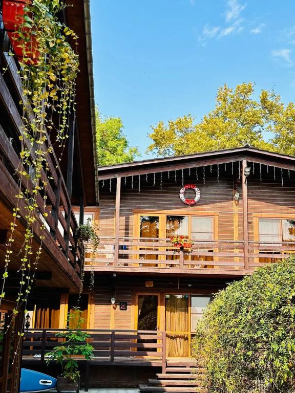 Hotel Apsiliya 3*