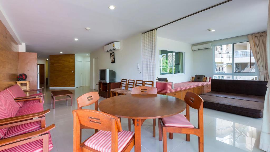 Baan Poolom Beachfront Condominium 0*