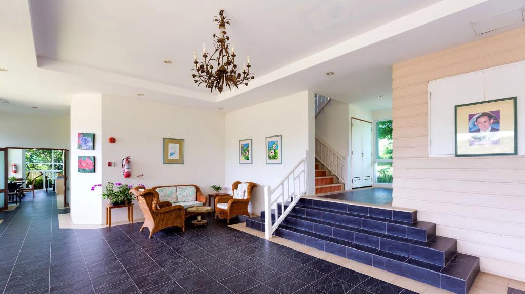 Baan Poolom Beachfront Condominium 0*