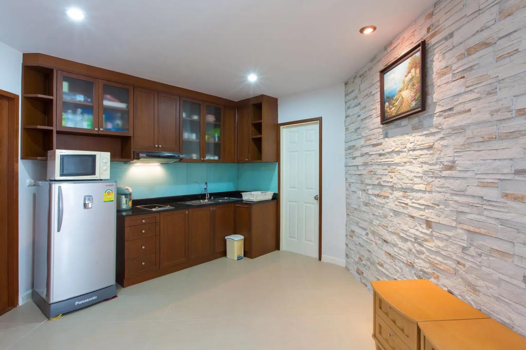 Baan Poolom Beachfront Condominium 0*