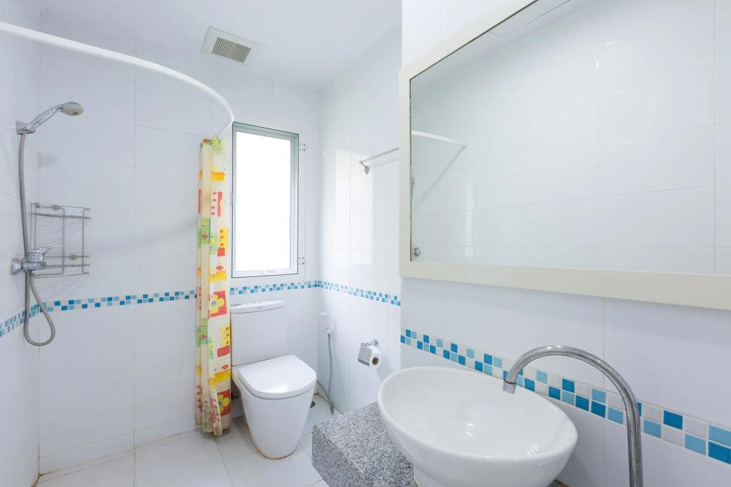 Baan Poolom Beachfront Condominium 0*