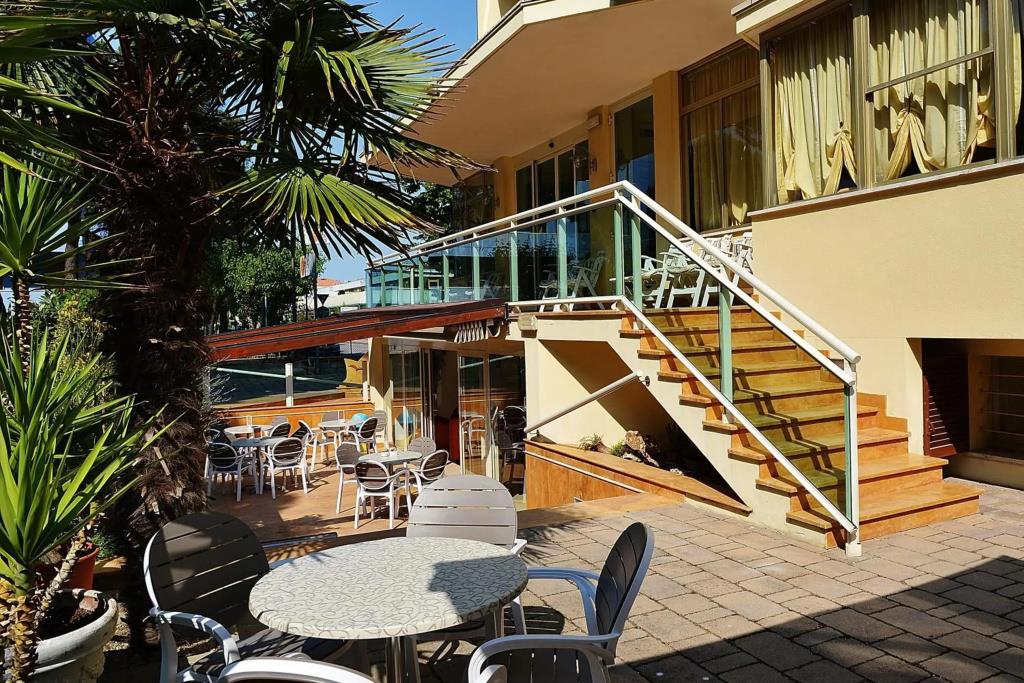 Hotel Bamar 3*