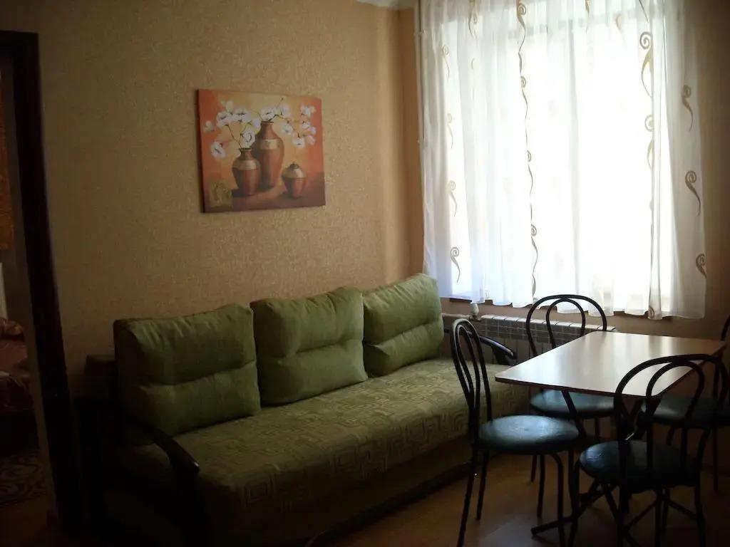Mini Hotel 0*
