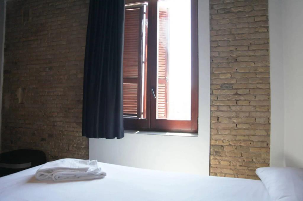 Soho Valencia Apartments 0*