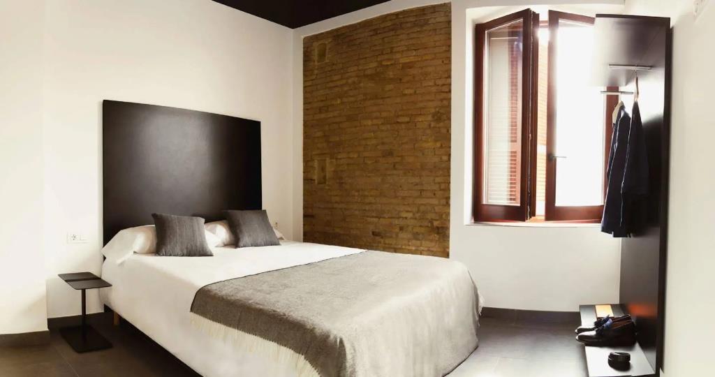 Soho Valencia Apartments 0*