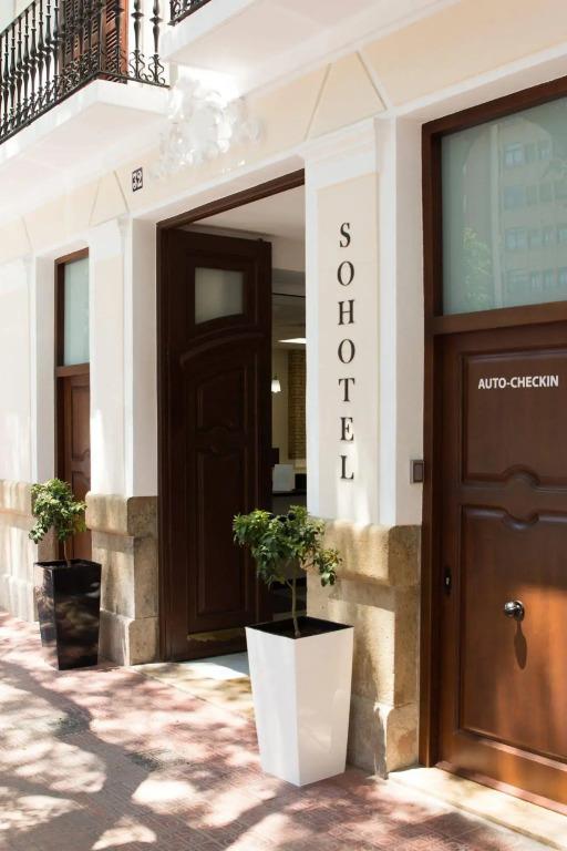 Soho Valencia Apartments 0*