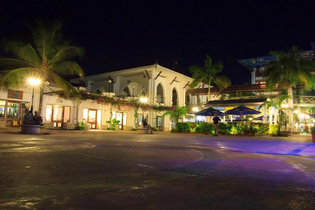 Slipway Hotel 4*