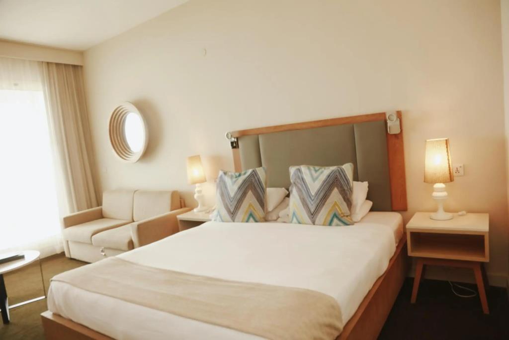 Slipway Hotel 4*