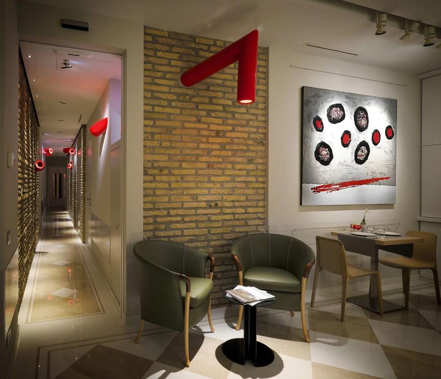Navona Rooms 0*