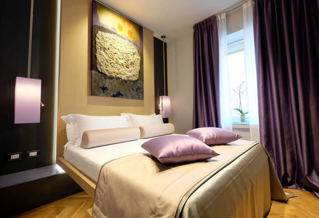 Navona Rooms 0*