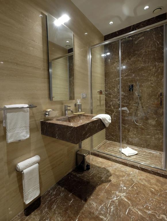 Navona Rooms 0*