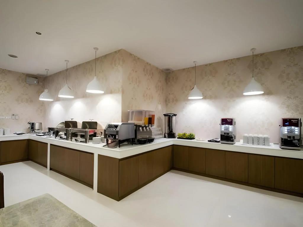 The Y Boutique Hotel 3*