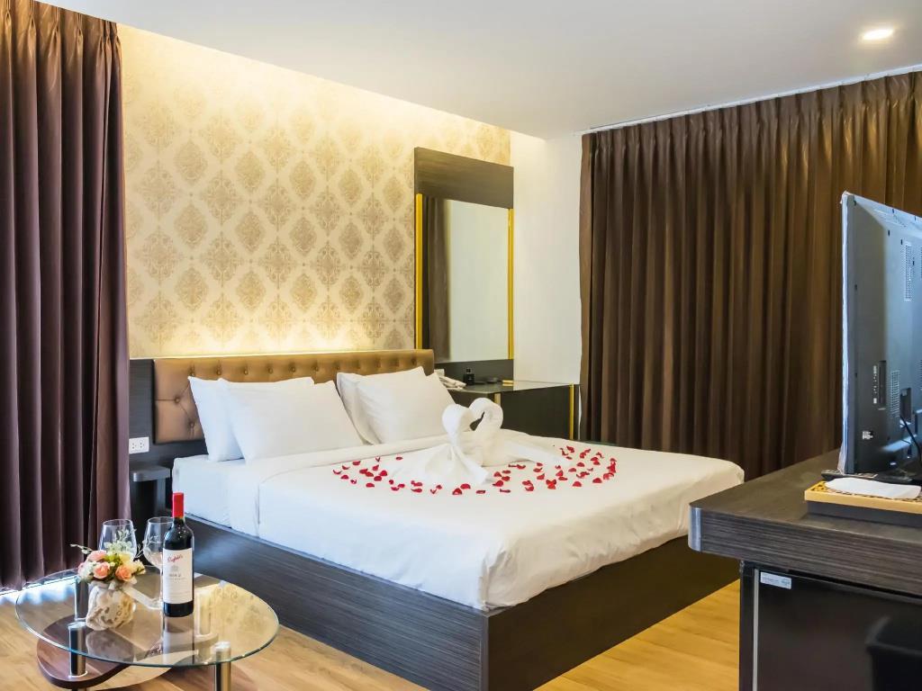 The Y Boutique Hotel 3*