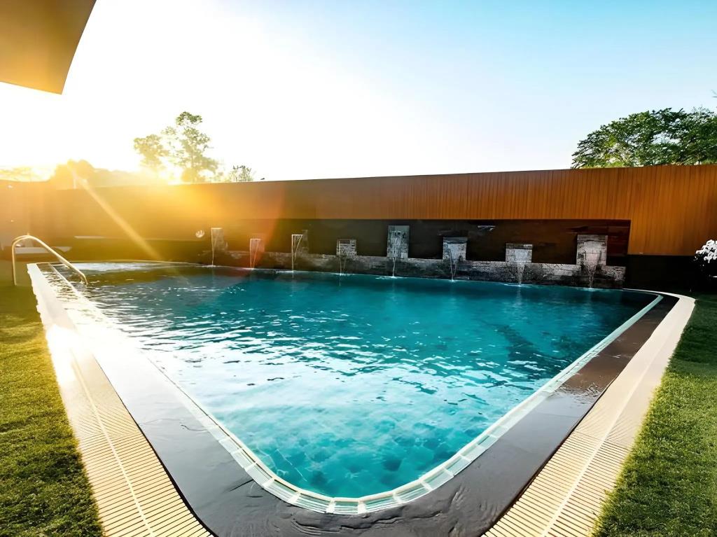 The Y Boutique Hotel 3*