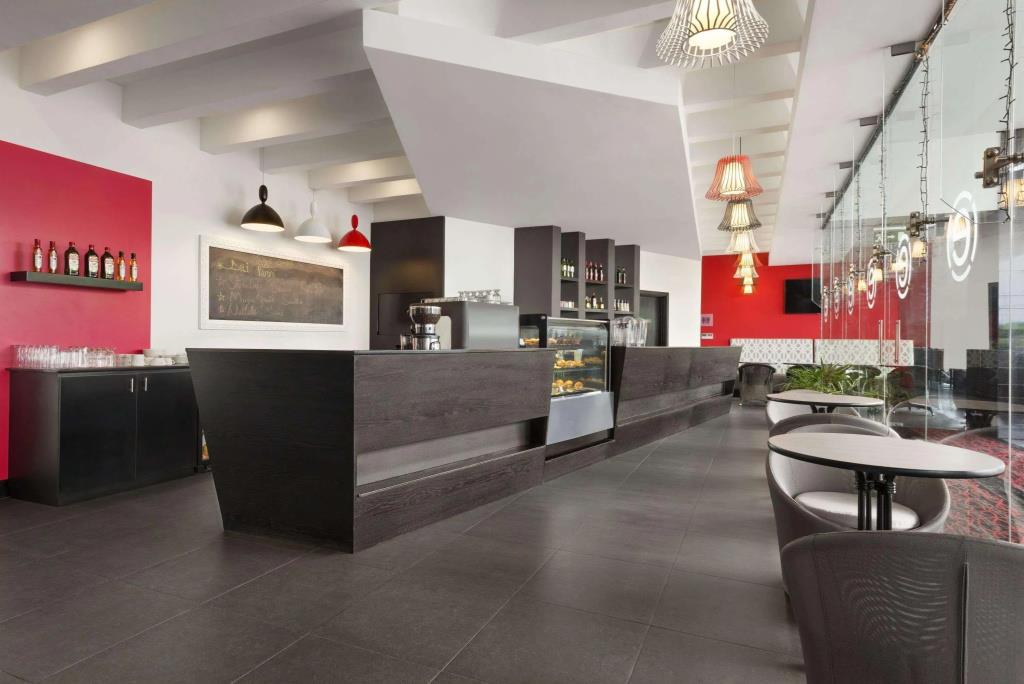 Onomo Hotel Dar es Salaam 4*