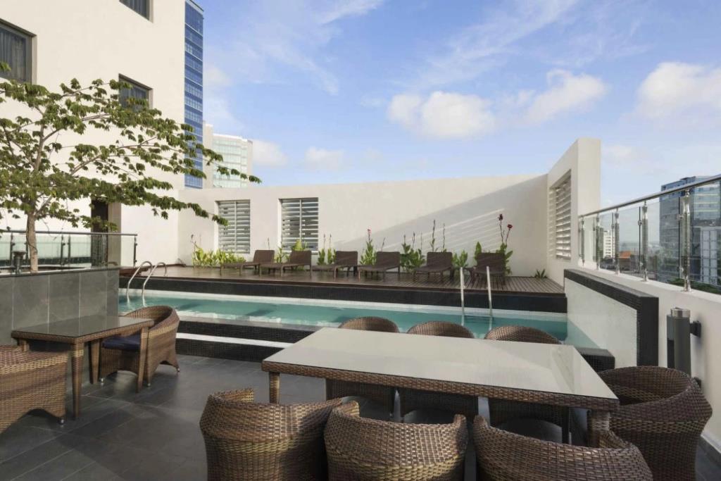 Onomo Hotel Dar es Salaam 4*