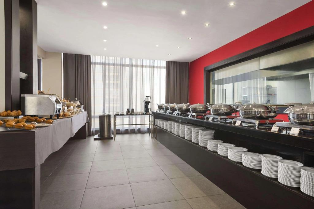 Onomo Hotel Dar es Salaam 4*