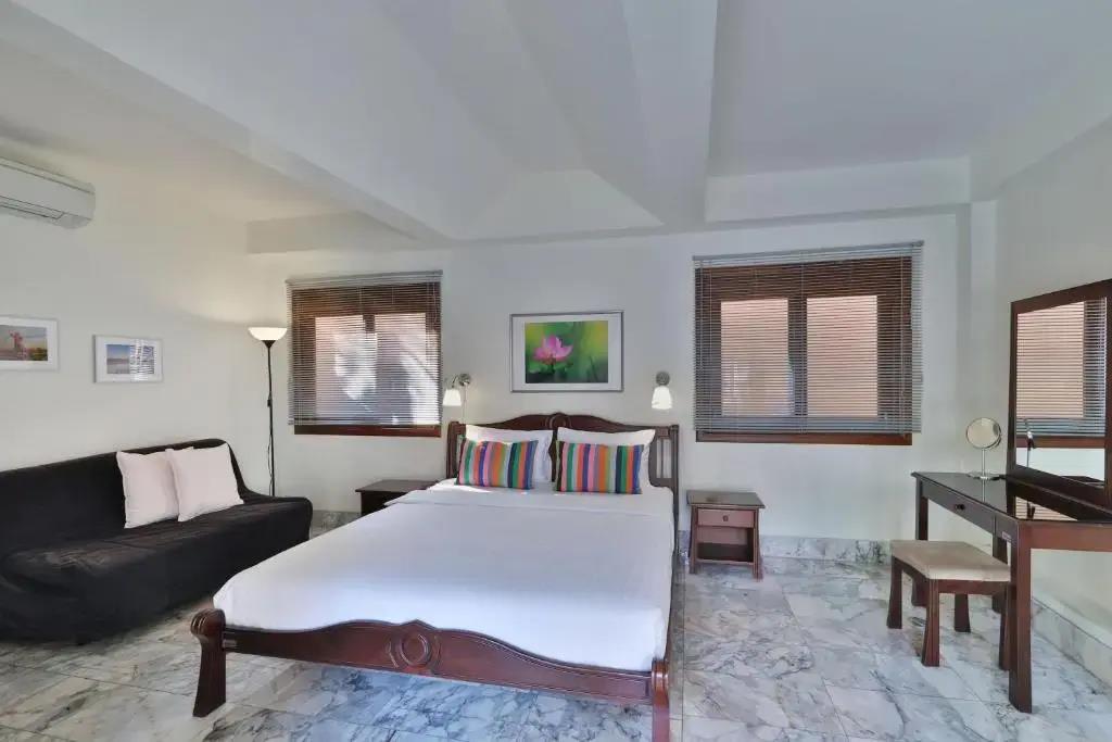 Siam Pool Villa Pattaya 0*