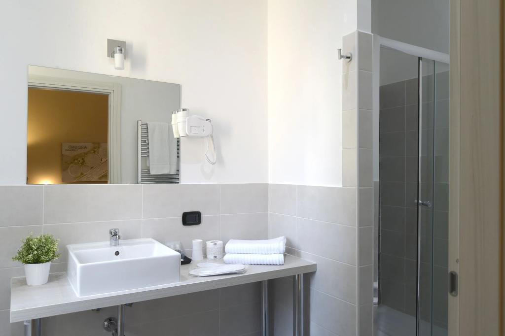 Town House 57 0*