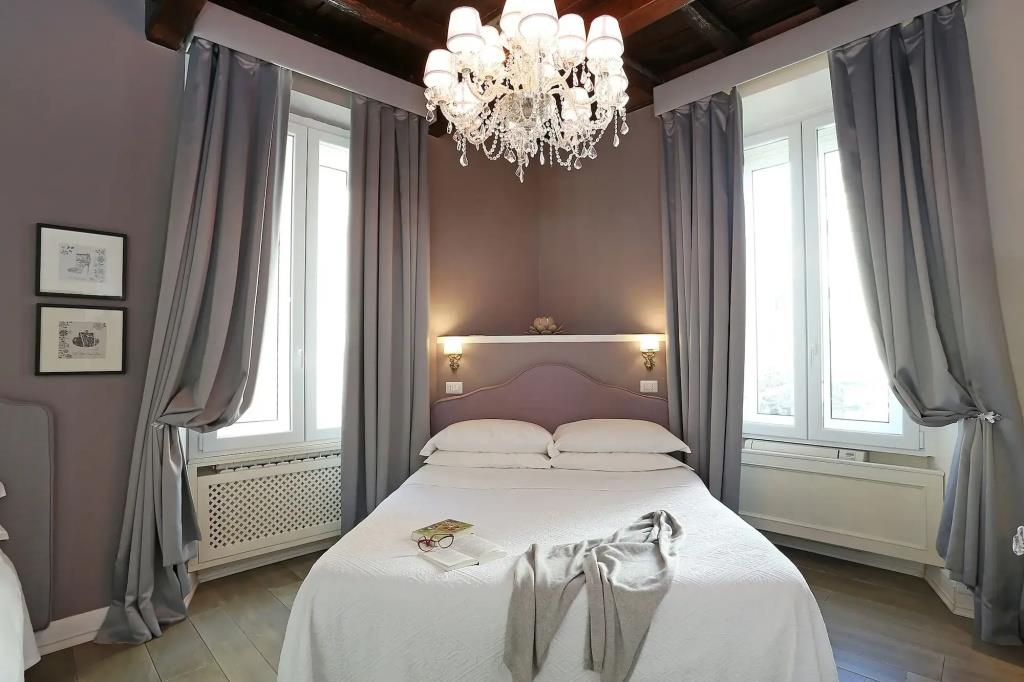 Piazzetta de' Monti Suites 0*