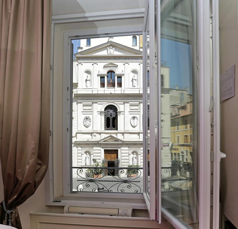 Piazzetta de' Monti Suites 0*