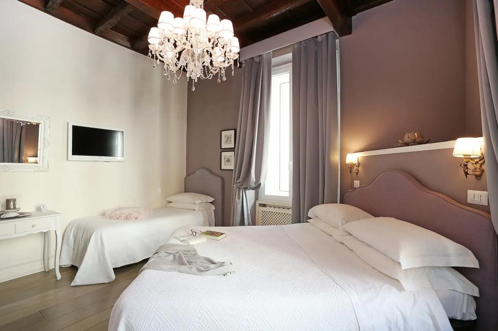 Piazzetta de' Monti Suites 0*