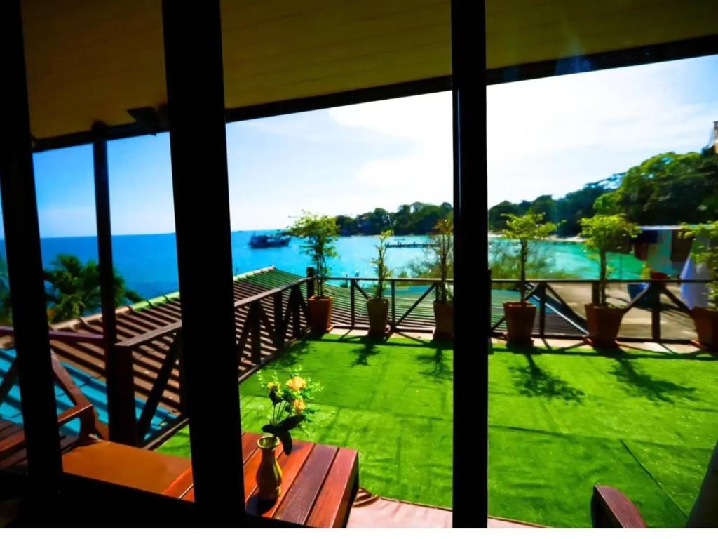 Tongta Phaview 3*