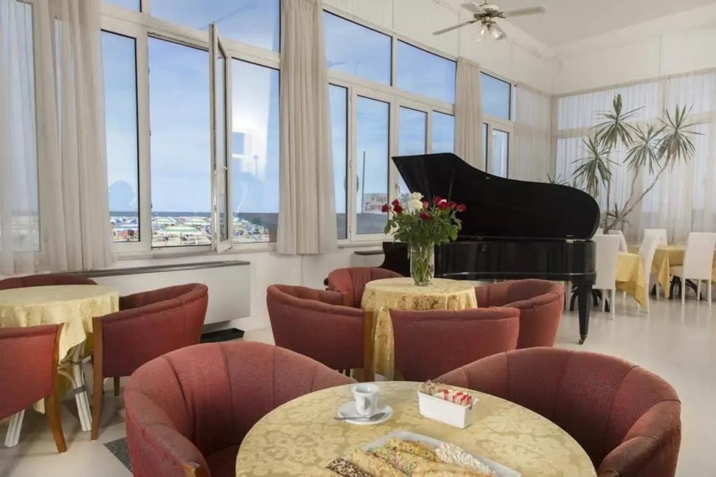 Hotel Lido Viserba 3*