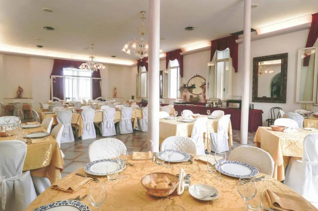 Hotel Lido Viserba 3*