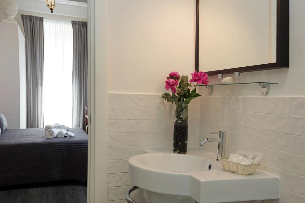 Residenza Cavour 0*