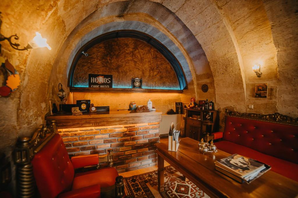 Helios Cave Hotel 0*