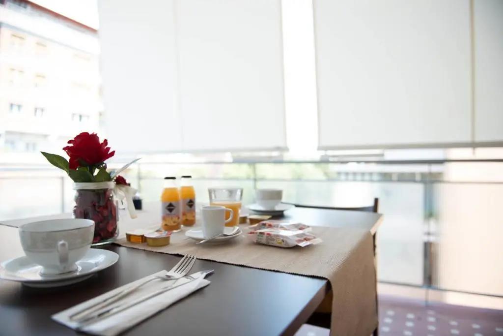 Authentic Sweet Home 0*