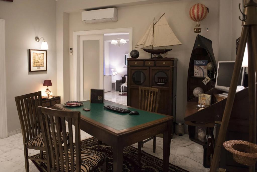 Authentic Sweet Home 0*