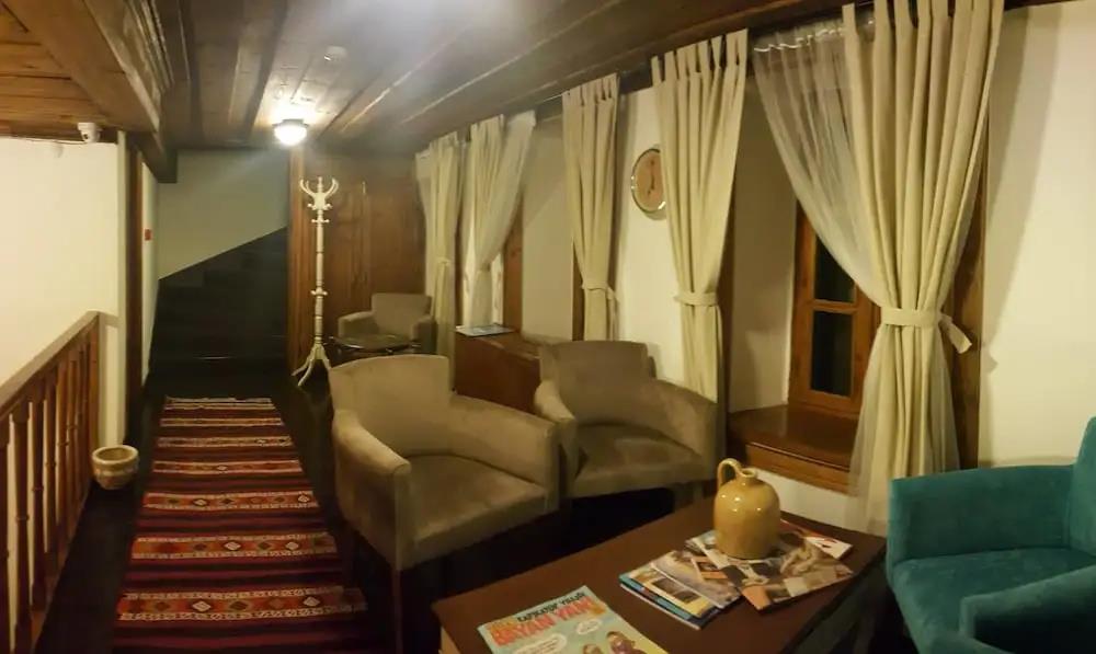 Aristonicus Boutique Hotel 0*