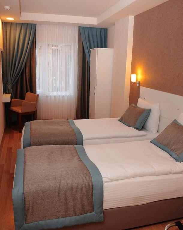 Parion House Hotel 0*