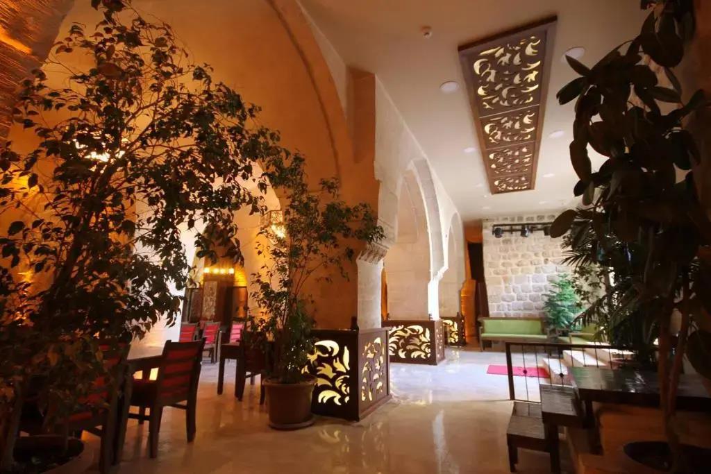 Tughan Hotel 3*