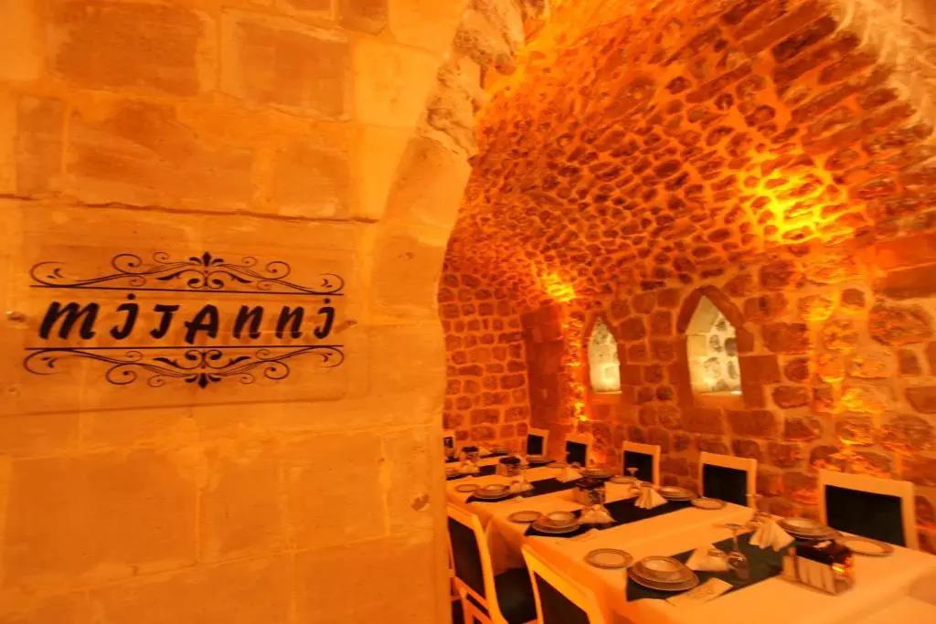 Tughan Hotel 3*