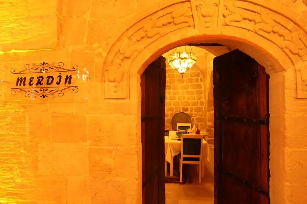 Tughan Hotel 3*