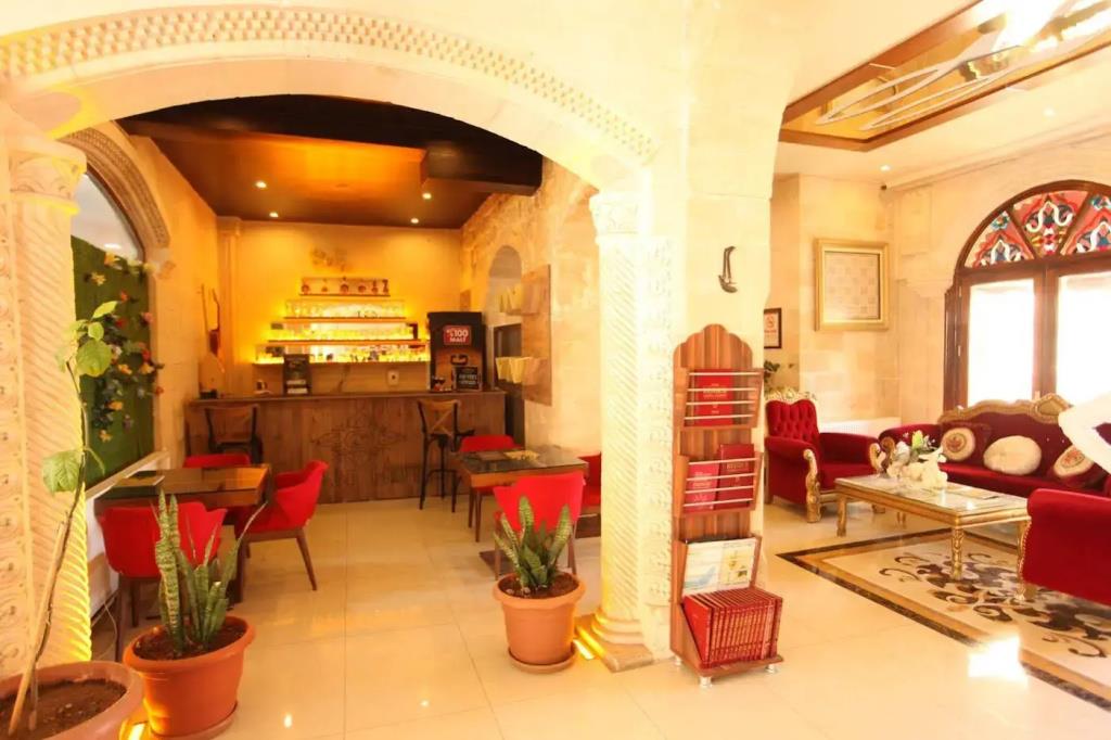 Tughan Hotel 3*